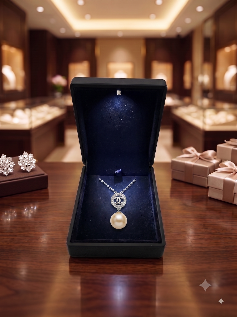 Interlocking CC Golden Pearl Pendant Necklace, Luxury Self-Reward Jewelry for Women, Elegant Designer-Inspired Necklace for Yourself