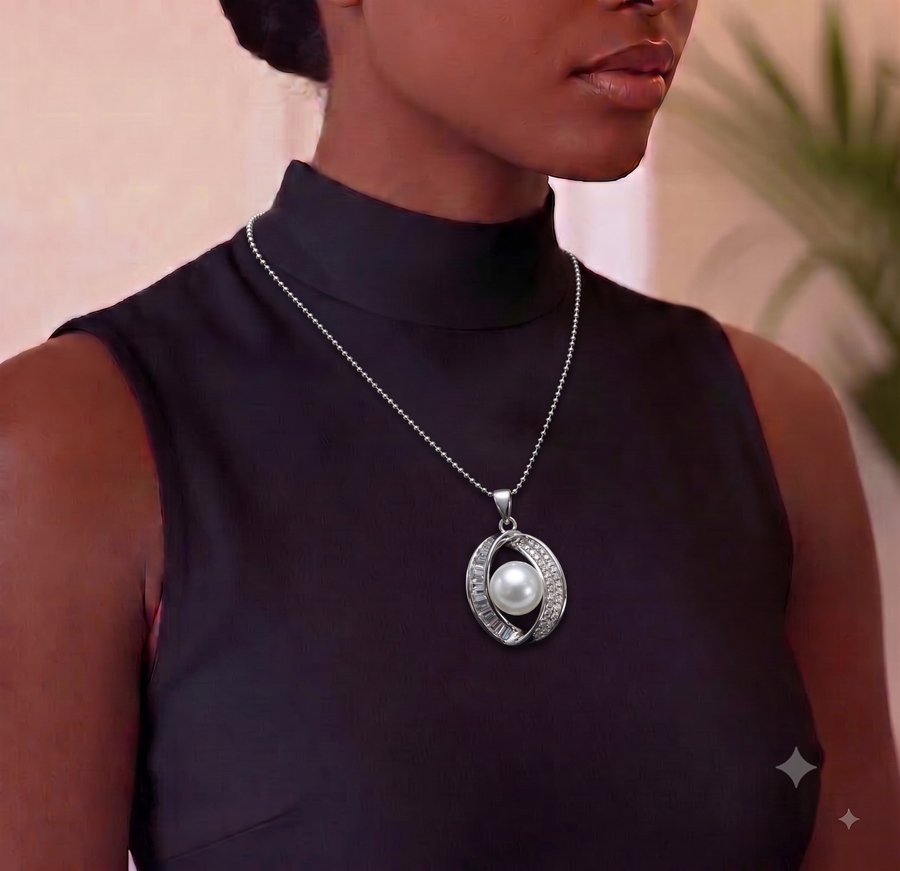 Oval Crystal Halo Pearl Pendant Necklace for Women, Luxury Self-Purchase Jewelry, Classic Modern Necklace
