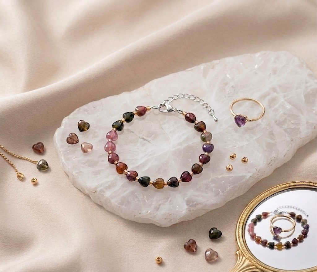 Personalized Heart Stone Bracelet for Little Sister, Custom Birthday Message Card Jewelry, Meaningful Gift for Sister, Birthday Gift for Her