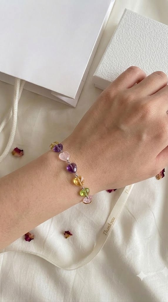 Personalized Tiger's Eye Heart Bracelet – Handmade Gemstone Gift for Her, Comes in Gift Box